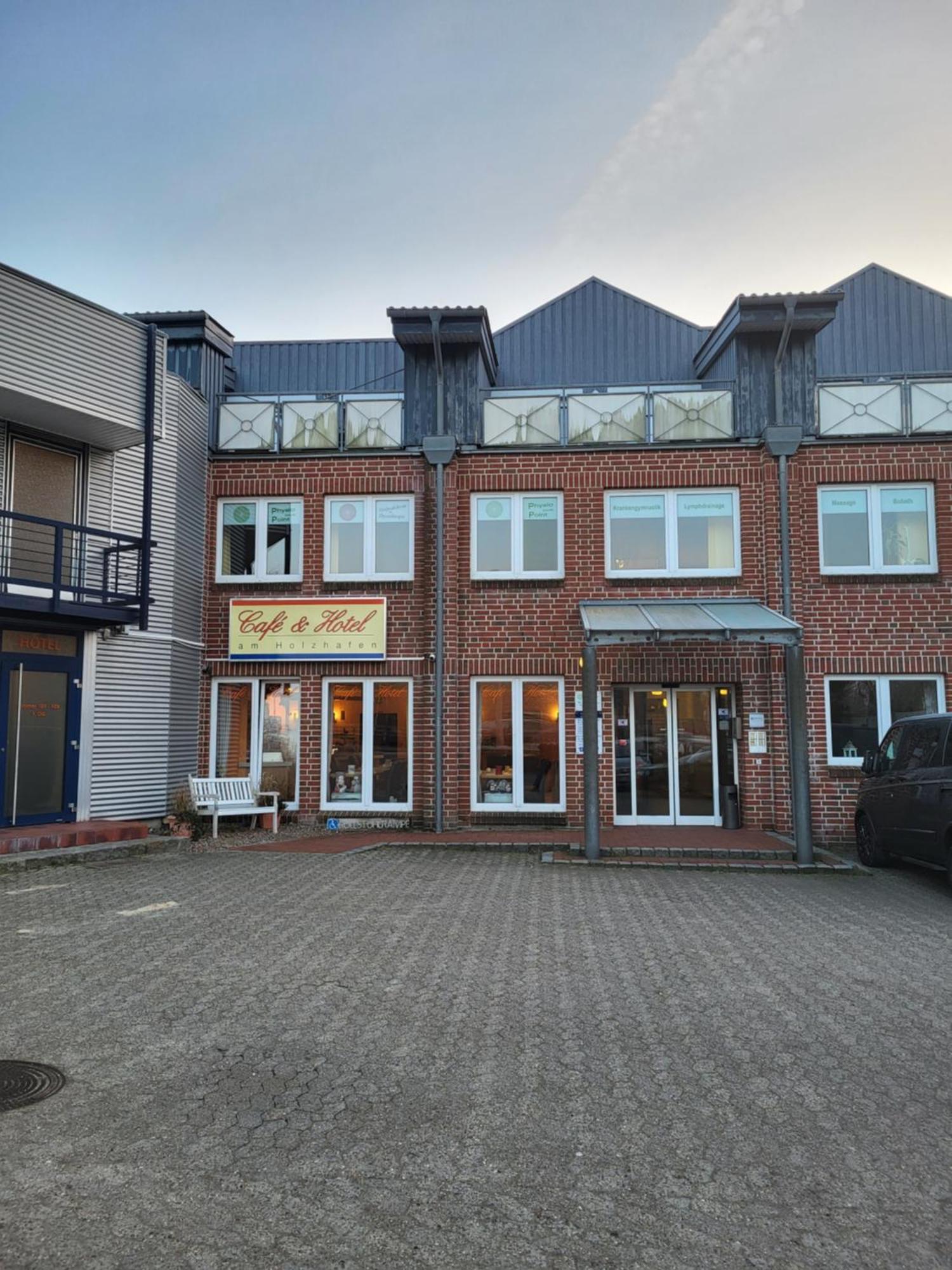Hotel Am Holzhafen Stade Exterior foto
